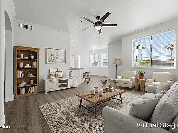 4th image of 1941 S PIERPONT Drive #1044