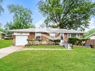 9718 Durham Dr, Saint Louis, MO 63137