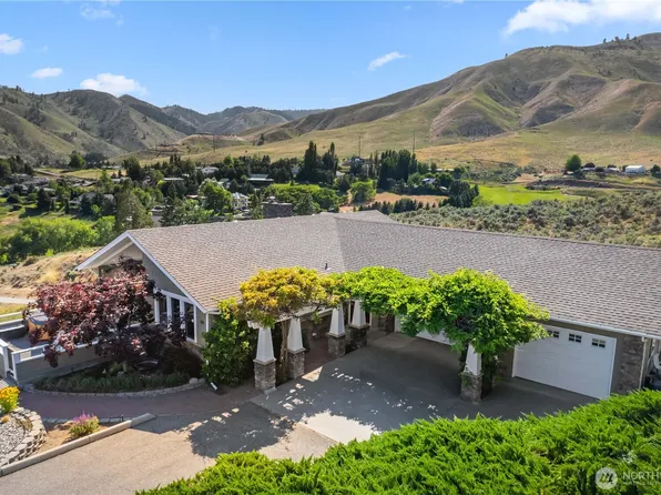 1014 Westmorland Dr., Wenatchee, WA 98801