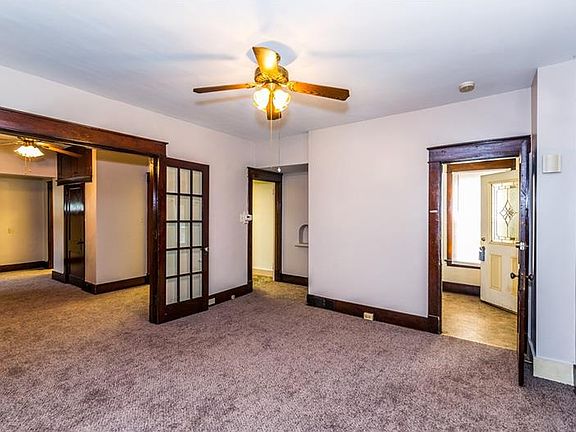 5th image of 234 E Brady St #1
