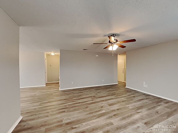 4th image of 206 Vivian Dr