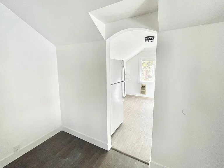 1411 W 9th Ave #G — Photo 10