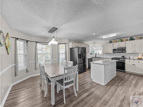 4th image of 5711 Meadowland Dr