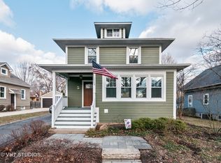 111 McKinley Ave, Geneva, IL 60134