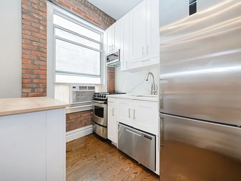 1st image of 145 W 10th St APT 6A