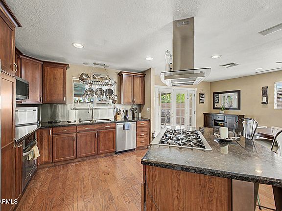 4th image of 10835 N 39TH Street