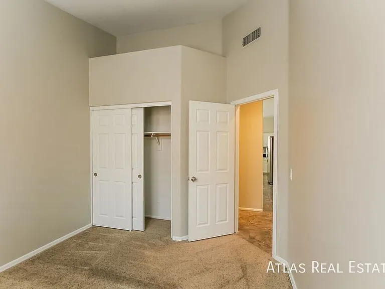931 N Beck Ct — Photo 13