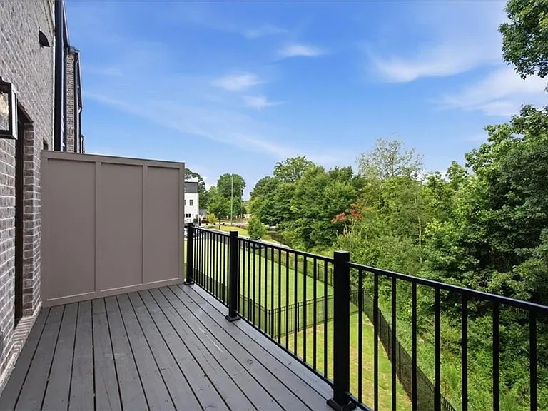 333 Sugarview Rd — Photo 27