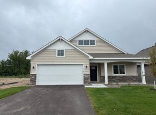 7872 Willowbrook Ct, Rockford, MN 55373