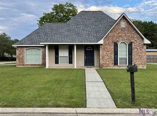 810 Melville St, Denham Springs, LA 70726