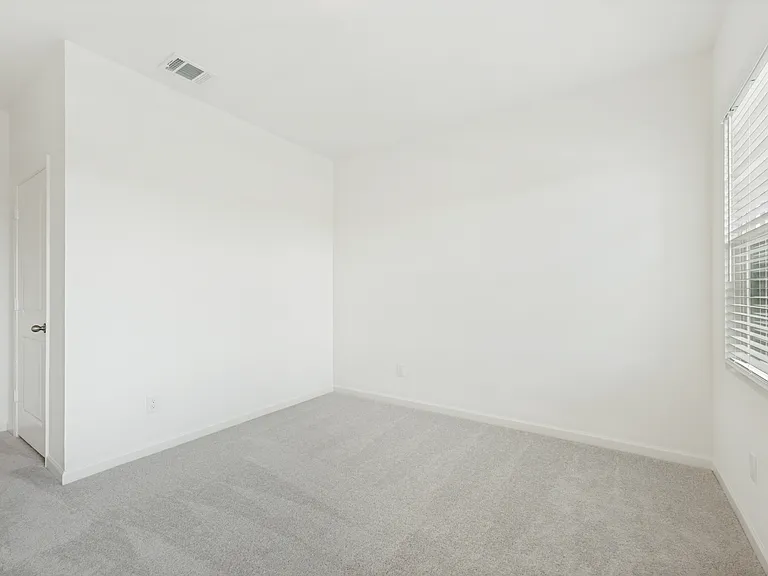 1325 Elliott Rd — Photo 18