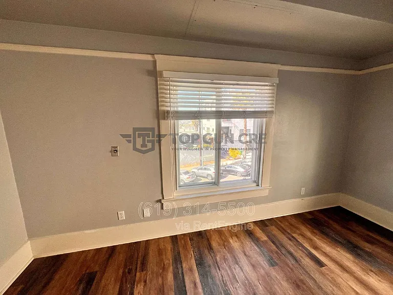 134 W Hawthorn St #17 — Photo 6