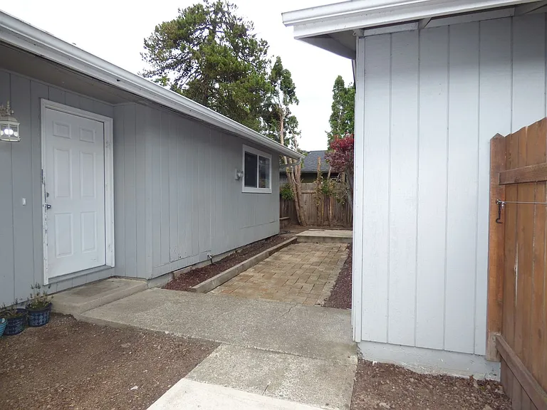 4655 Buffalo Ct SE — Photo 33