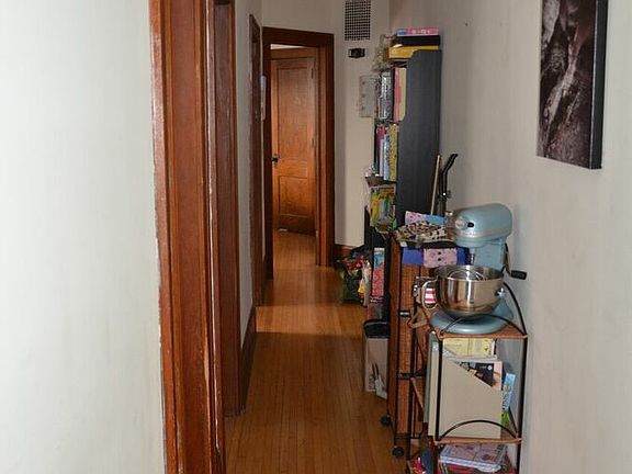 5th image of 3332 Colfax Ave S #2