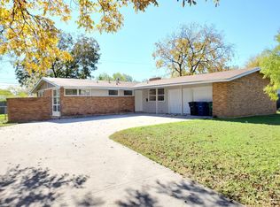 2060 La Manda Blvd, San Antonio, TX 78201