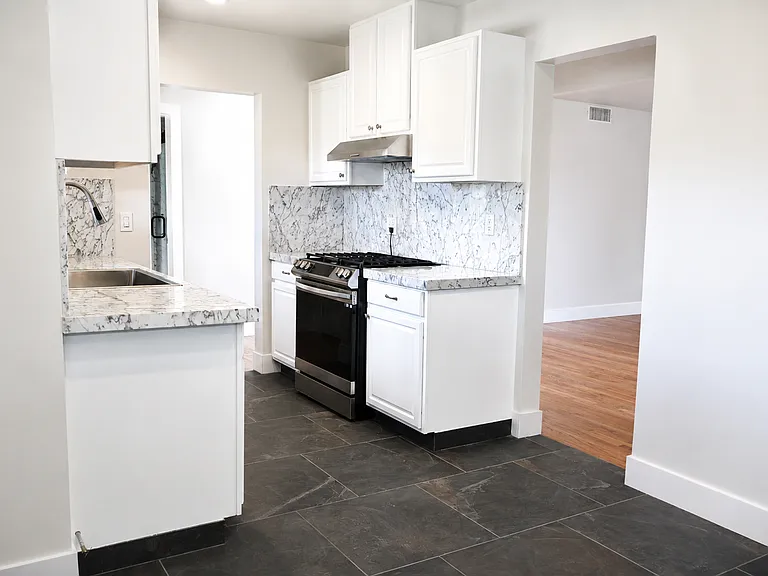 14602 La Pluma Dr — Photo 13