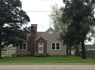 1017 W. Jackson St., Auburn, IL 62615
