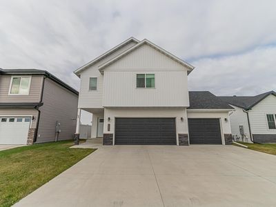7277 27th St S, Fargo, ND, 58104