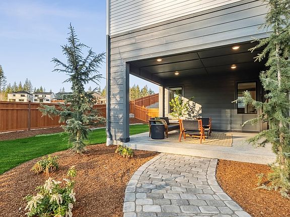 Covered Outdoor Living