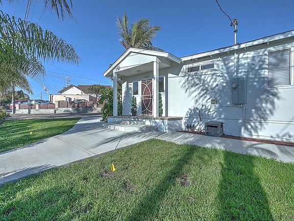 2nd image of 2803 Lincoln Ct