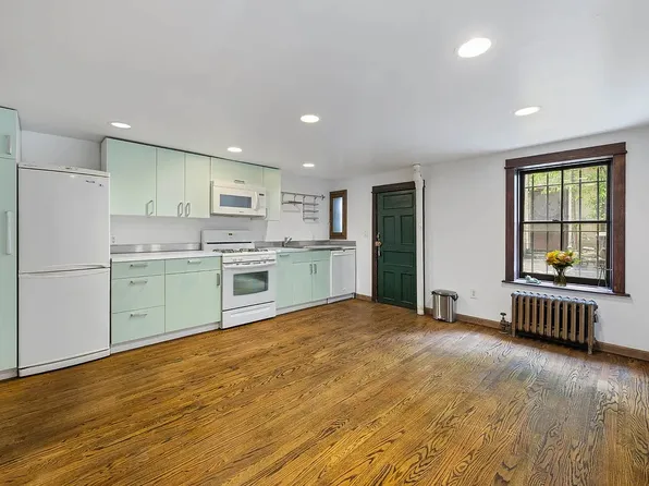 549 West 187th Street image 30 of 31