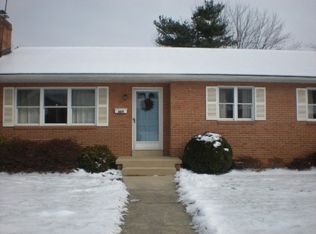 609 Wyngate Dr, Frederick, MD 21701