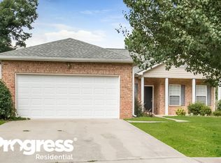 1812 Chickory Ct, Stockbridge, GA 30281