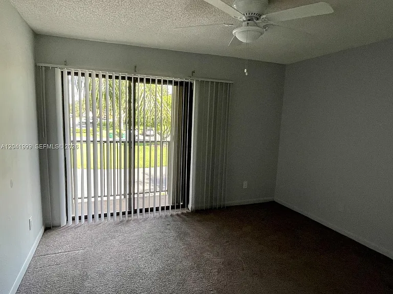 11894 SW 12th Pl #11894 — Photo 28