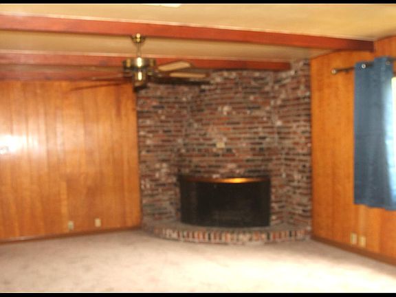 5th image of 2851 Mayflower Ave