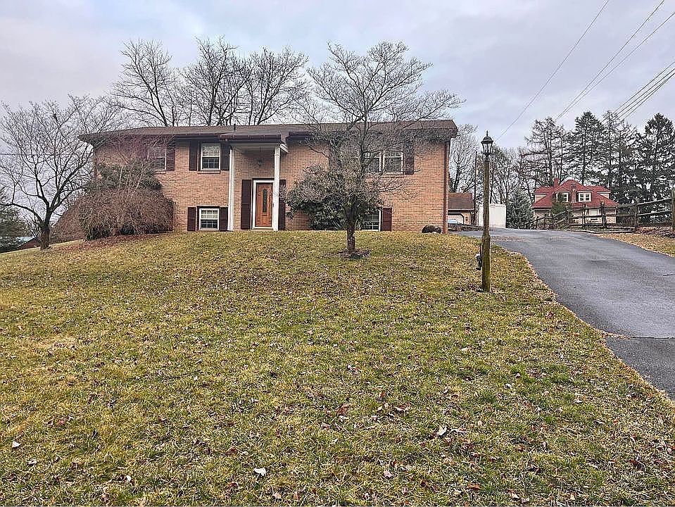 112 N Galen Hall Rd, Wernersville, PA 19565 Zillow