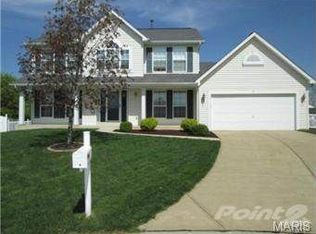 5 Summerfield Parkway Ct, Saint Charles, MO 63304
