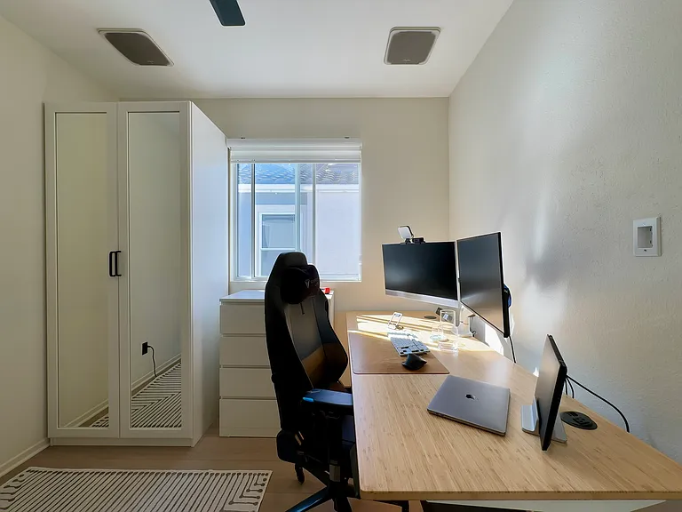 Third bedroom / office space