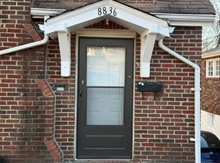 8836 Ramona Ave, Saint Louis, MO 63121