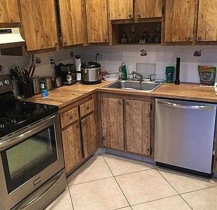 3rd image of 1373 Hampton Blvd