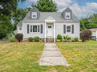 11 Laurie Ave, South Hadley, MA 01075