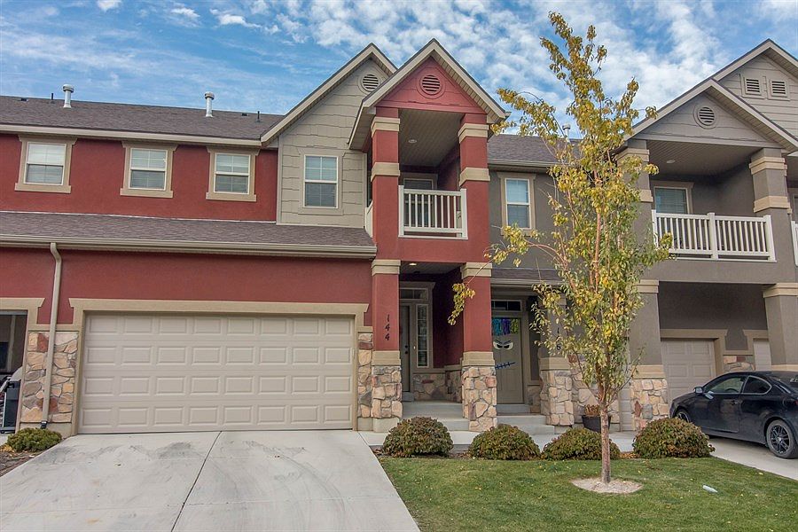 1st image of 144 E Carbonell Way