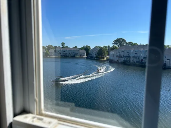 5352 Summer Cres, Virginia Beach, VA 23462