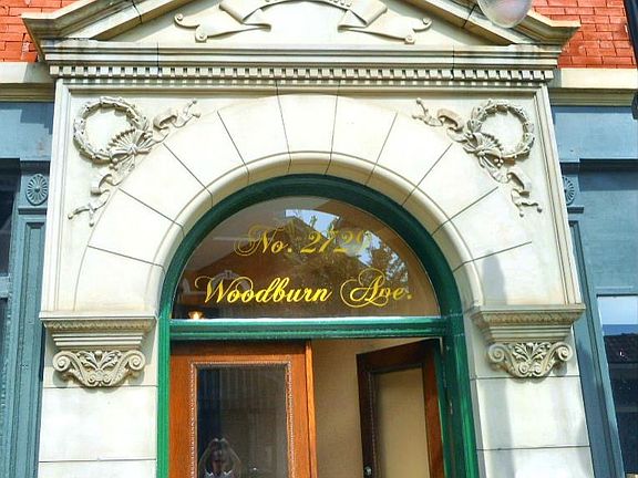 3rd image of 2729 Woodburn Ave APT 06