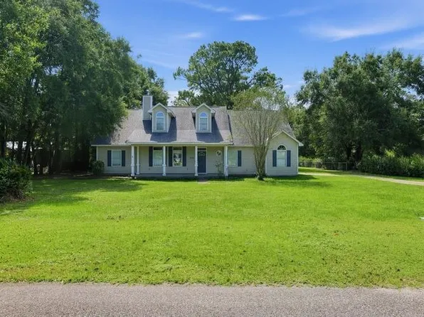 18952 Pine Acres Rd, Gulf Shores, AL 36542