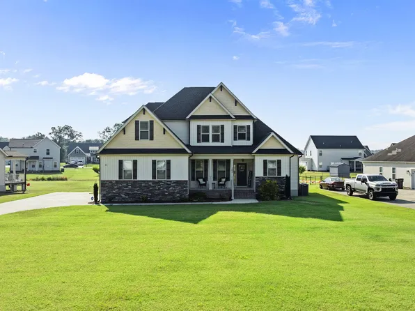 204 Coffman Drive, Pikeville, NC 27863