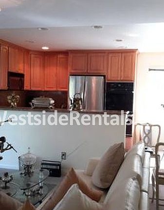 2nd image of 23525 Aetna St