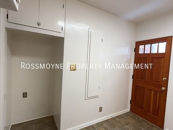 5th image of 1939 N Hollywood Way APT A