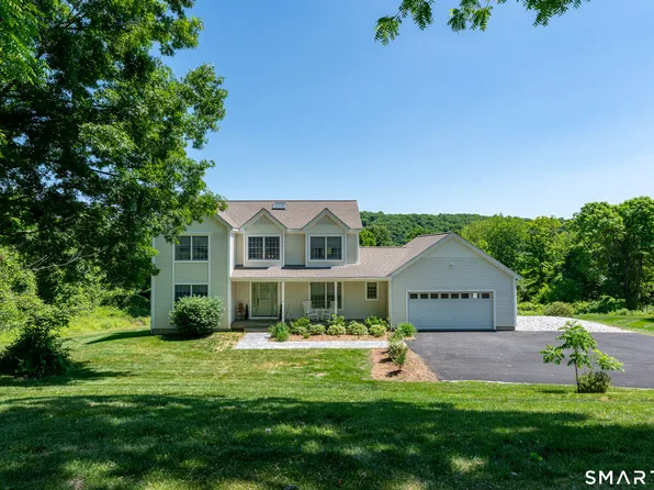 4 Fleetwood Lane, Brookfield, CT 06804