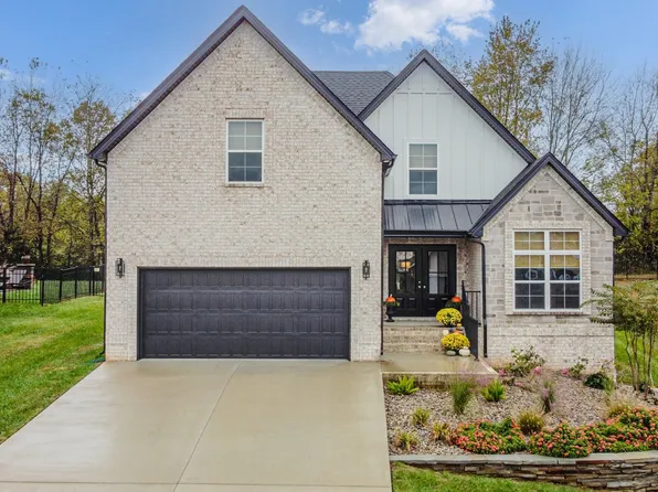 365 Frontier Dr, Clarksville, TN 37043