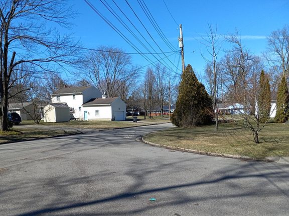 5th image of 120 Woodleigh Ct