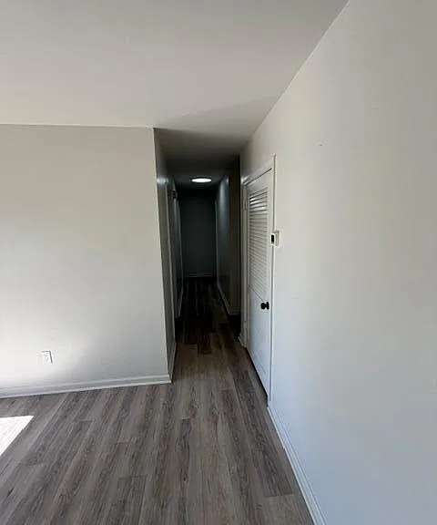 2059 Deauville Dr — Photo 10