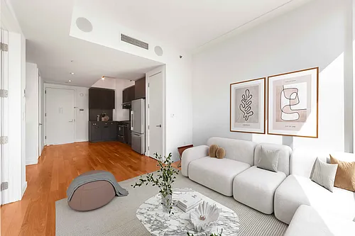 123 Melrose St Photo 1