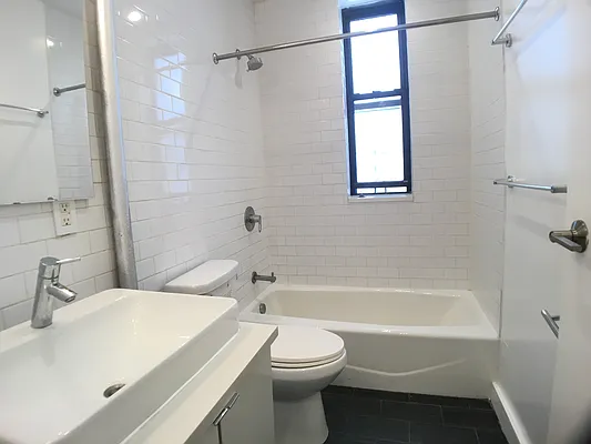 Rented by Bohemia Realty Group | media 9