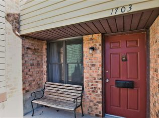 1703 Sequoia Ct, Allentown, PA 18104