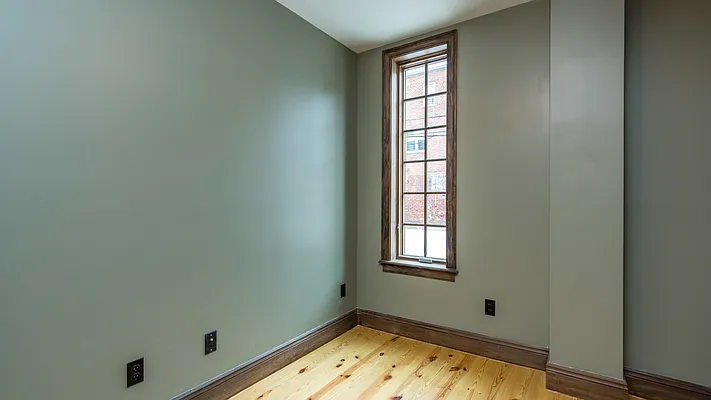 Rented by Nooklyn NYC LLC | media 22